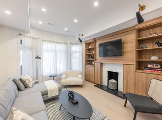 77 Wilson Park Rd #EB90D7C1D, Toronto, ON M6K3B6