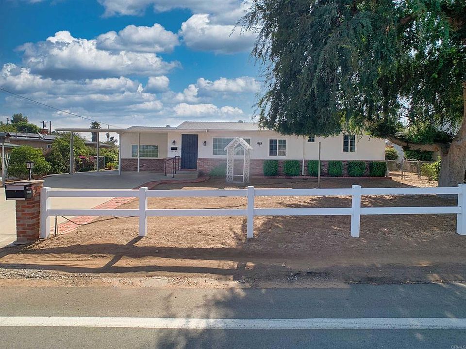 1st image of 9161 Emerald Grove Ave