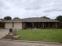 2nd image of 918 Pardoners Rd