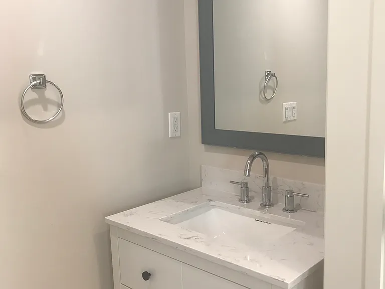 5120 Cahuenga Blvd #103 — Photo 10