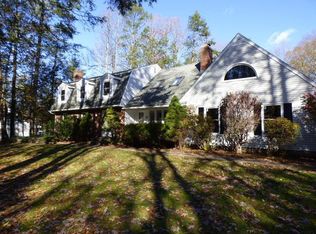 43 Hunting Hills Dr, Southington, CT 06489