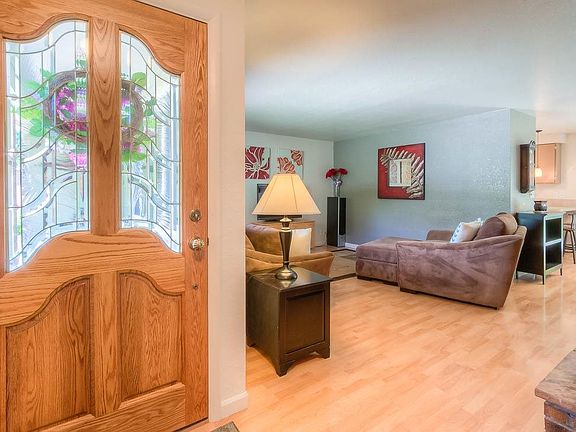 4th image of 3704 S Ticonderoga Way