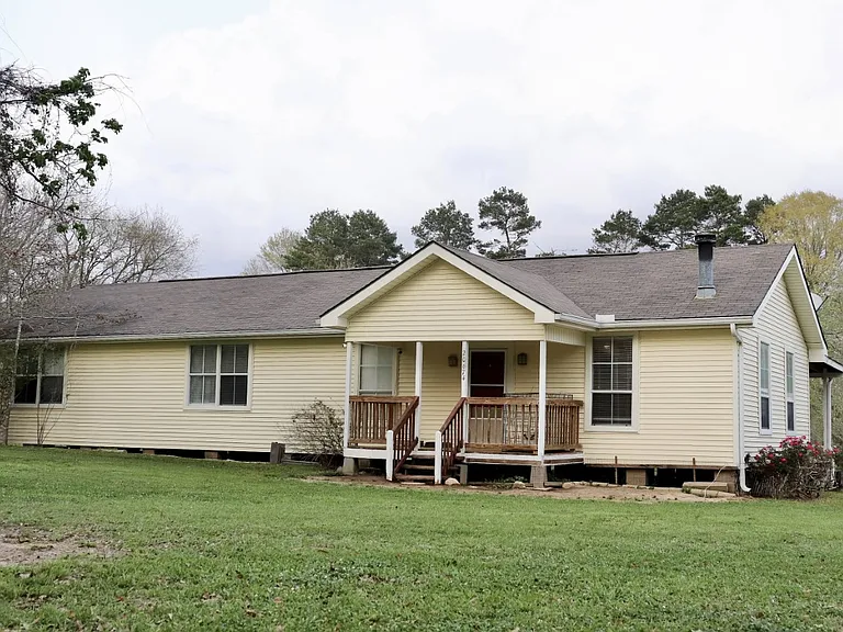 20674 State Highway 16 — Photo 1