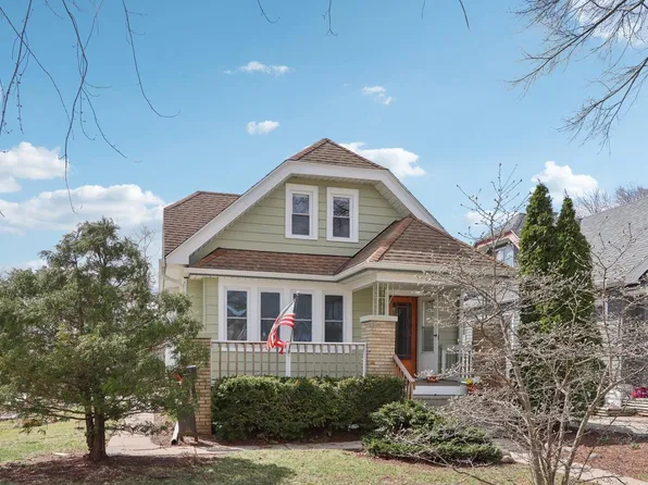 3679 East Birchwood AVENUE, Cudahy, WI 53110