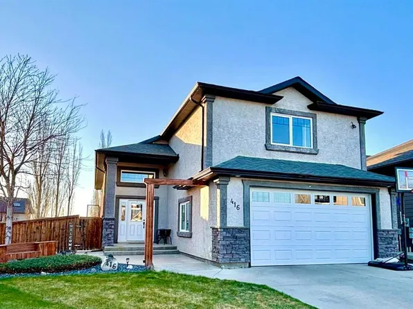 416 S Haru Moriyama Pl N, Lethbridge, AB T1H 5P1
