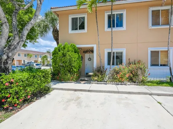13937 SW 174th St #13937, Miami, FL 33177