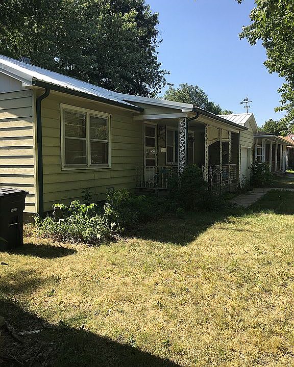 1st image of 833 S Audrey Dr