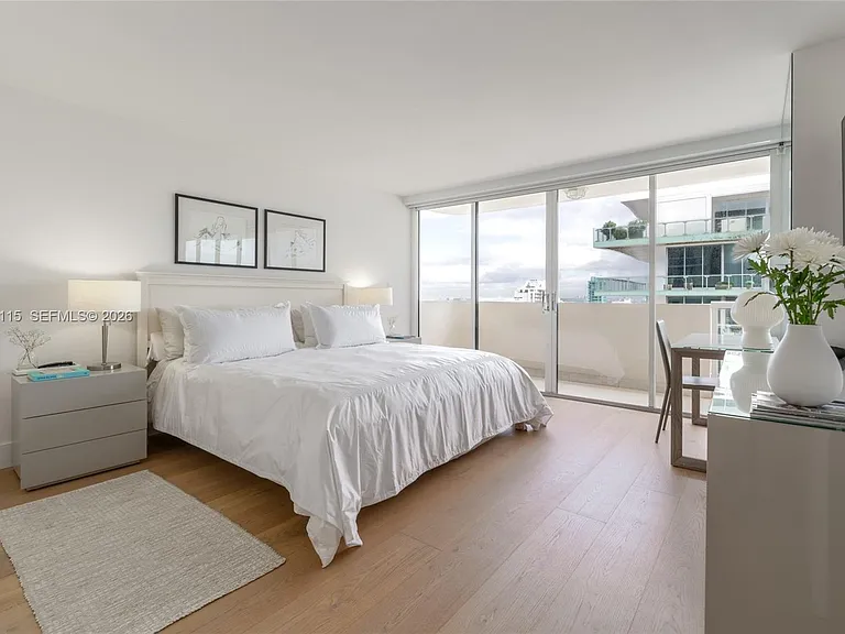 5757 Collins Ave #2207 — Photo 16