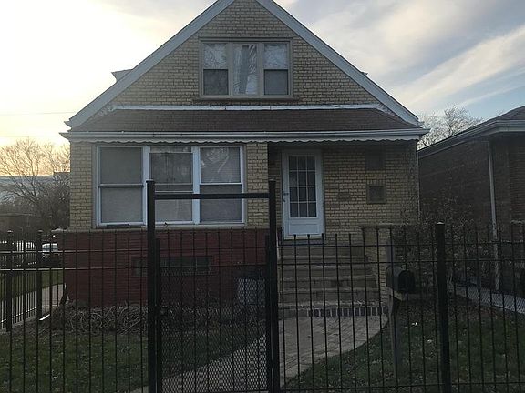 2nd image of 5158 S Trumbull Ave