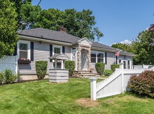 42 W Woodbridge Rd, North Andover, MA 01845