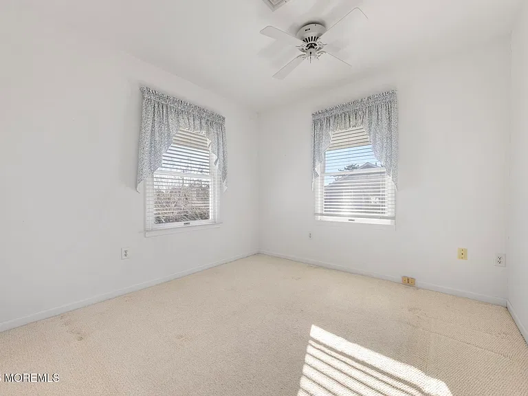 954 Barnegat Ln — Photo 76