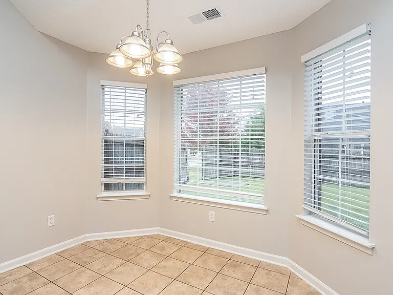 7076 Maple Grove Rd — Photo 4