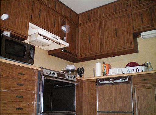 5th image of 400 Harang Ave