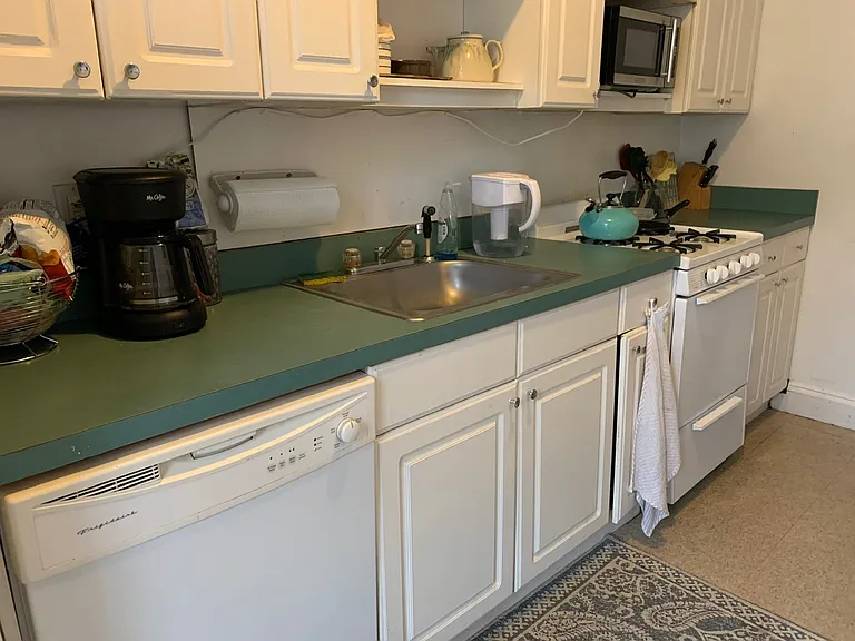 19 Melvin Ave #4 — Photo 7