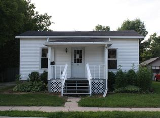 310 Monroe St, Neenah, WI 54956