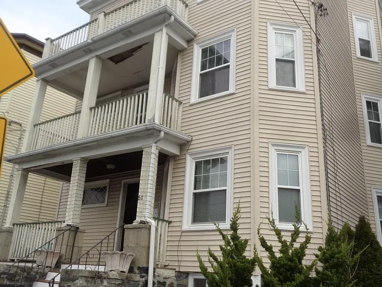 61 Grove St #3 — Photo 5