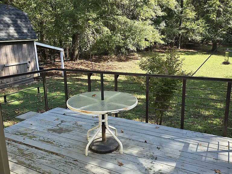 180 Pinewood Dr — Photo 4