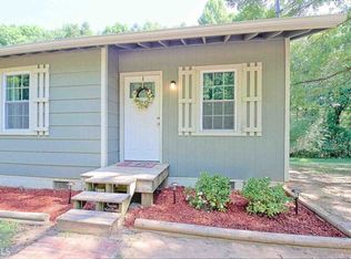 374 Emory Phillips Rd, Sharpsburg, GA 30277