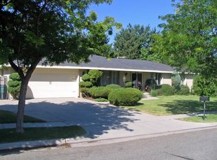 8528 S Escalante Dr, Sandy, UT 84093