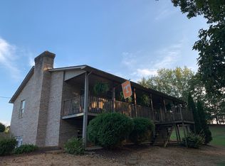 1229 Snodgrass Rd, New Tazewell, TN 37825