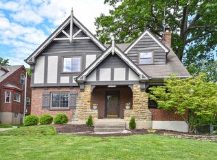 3863 Drakewood Dr, Cincinnati, OH 45209