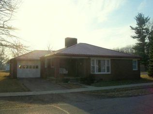 104 S 1st St, New Market, IN