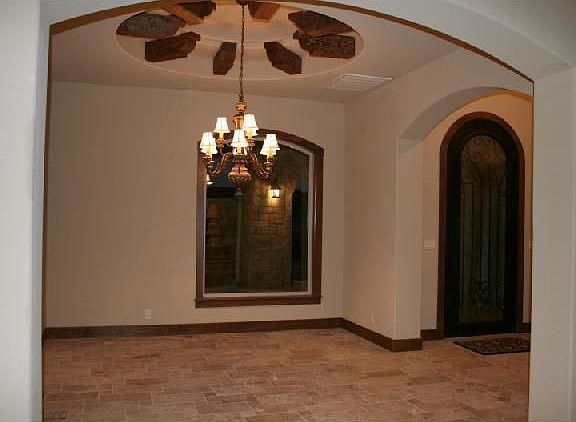 3rd image of 310 Golden Bear Dr