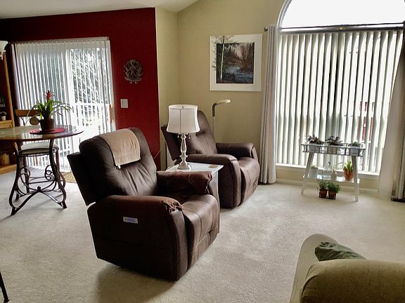 4th image of 142000 Chesapeake Cir