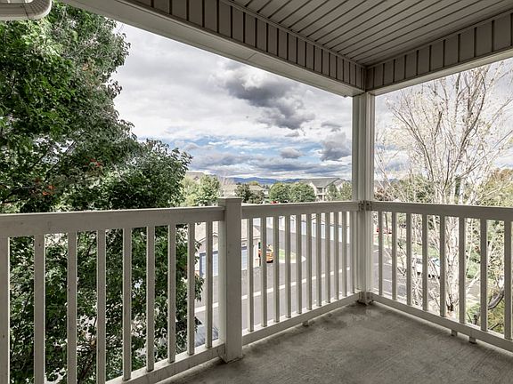 5th image of 630 Peck Dr #16-304