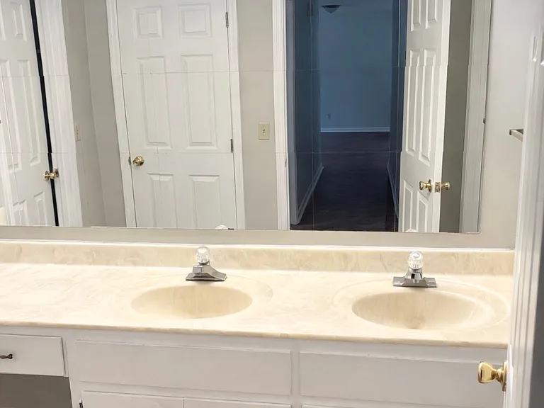 504 Pineview Dr #A — Photo 11