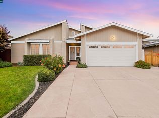 118 Cottonwood Ct, Hercules, CA 94547