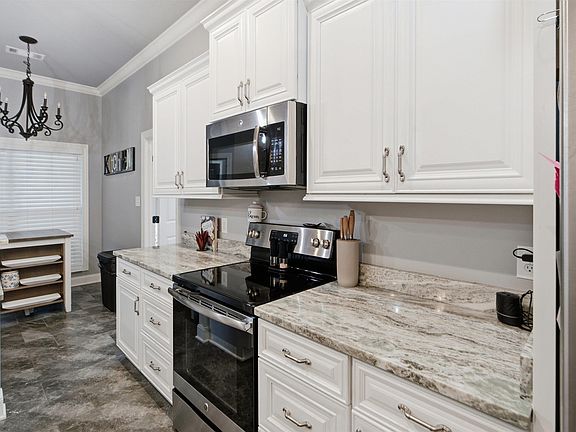 5th image of 6612 Merrell Dr