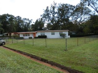 2902 E Brackridge Blvd, Jacksonville, FL 32216