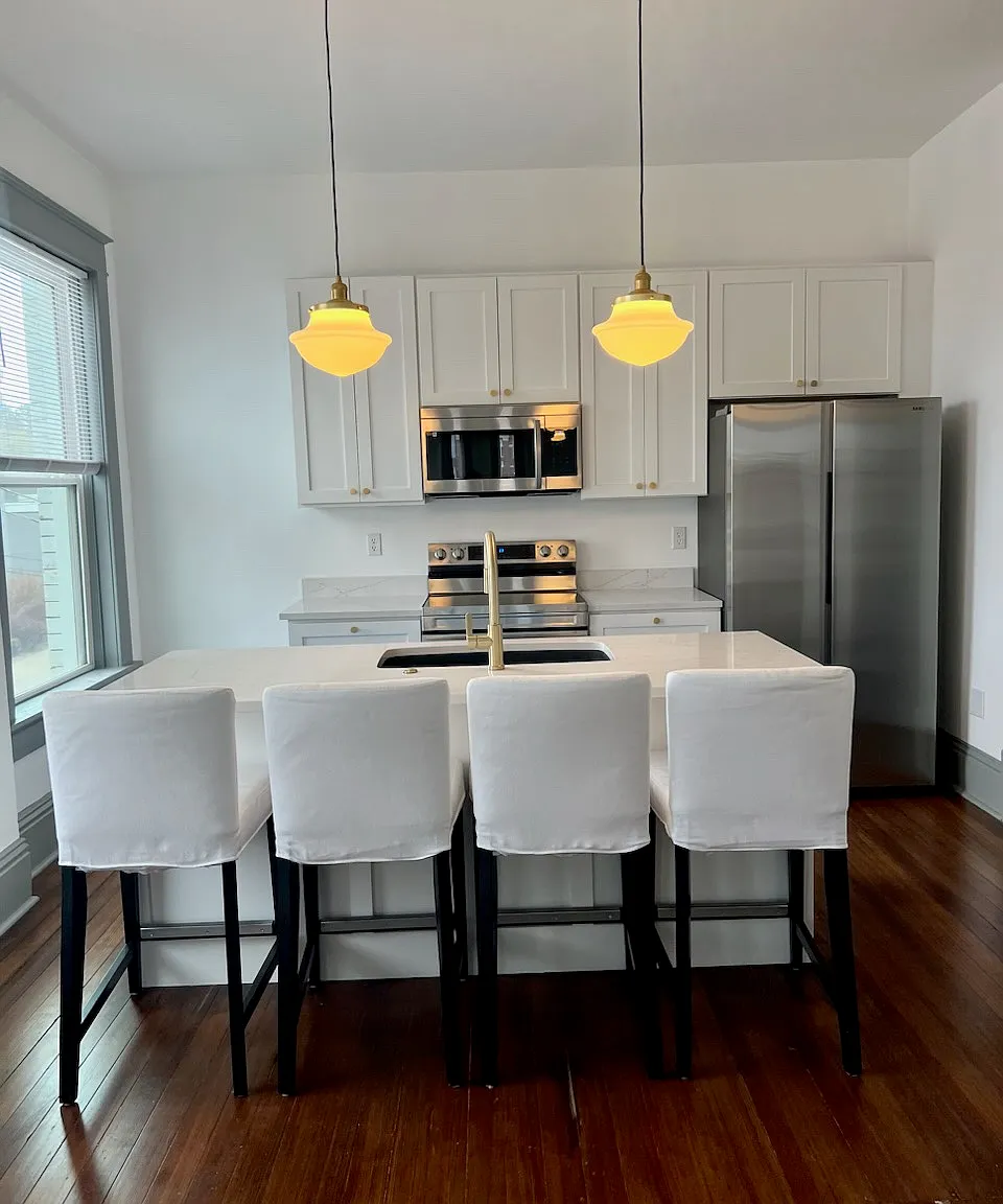 2 bed, 1.5 bath, $1,250 — Photo 2