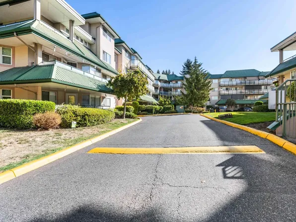 2962 Trethewey St #409, Abbotsford, BC V2T 4M3