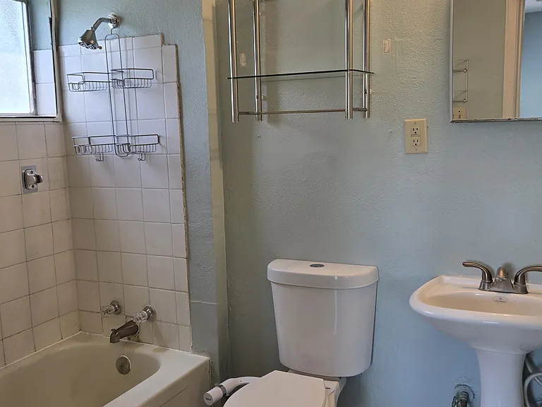 451 Eleanor Ave #3 — Photo 7