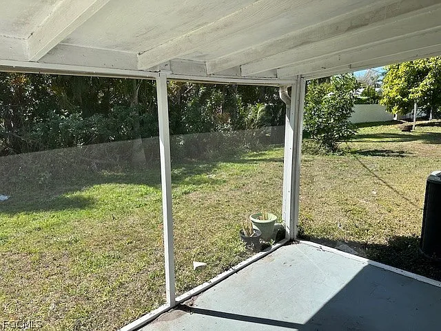 11389 Summerwinds Ct — Photo 11
