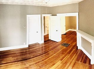 40 Robinson St APT 1, Boston, MA 02122