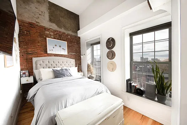 Rented by Corcoran | media 1