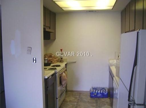 5th image of 4135 Mississippi Ave