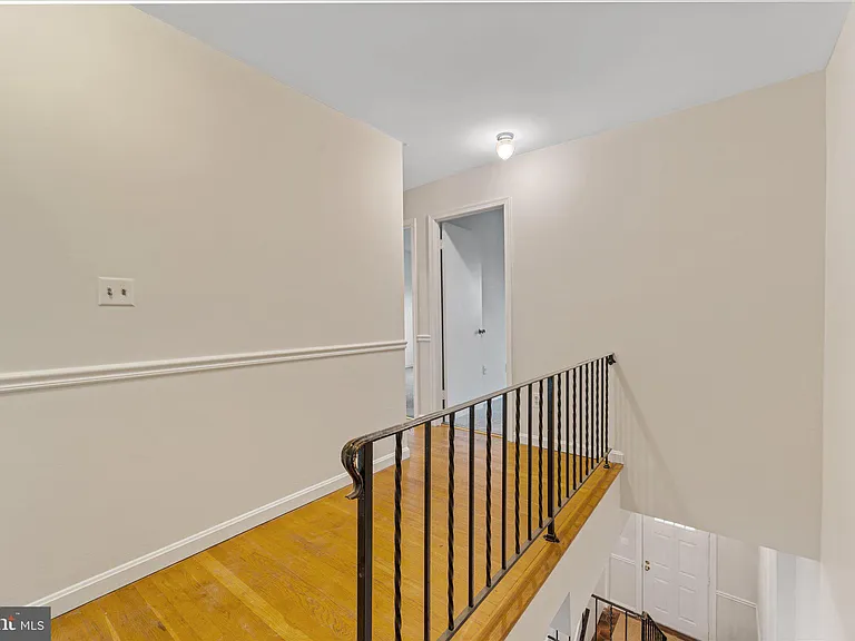 3885 Chain Bridge Rd — Photo 20