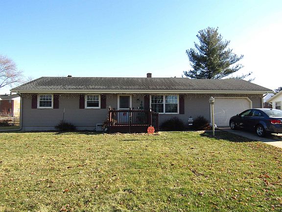 2nd image of 2420 Sherwood Dr
