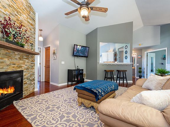 4th image of 39847 N Long Dr