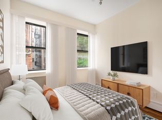 713 E 9th St #2A, New York, NY 10009
