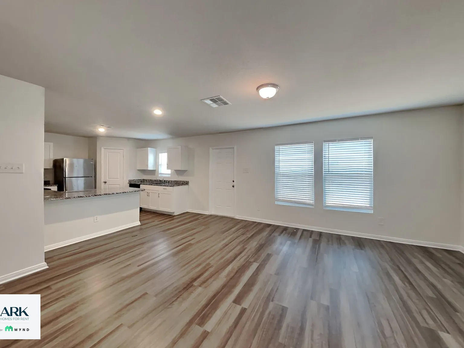 4 bed, 2.0 bath, 1603 sqft, $1,758 — Photo 3
