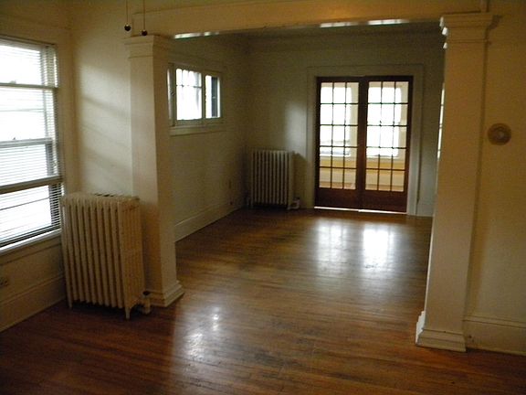 2nd image of 3207 Lyndale Ave S #1