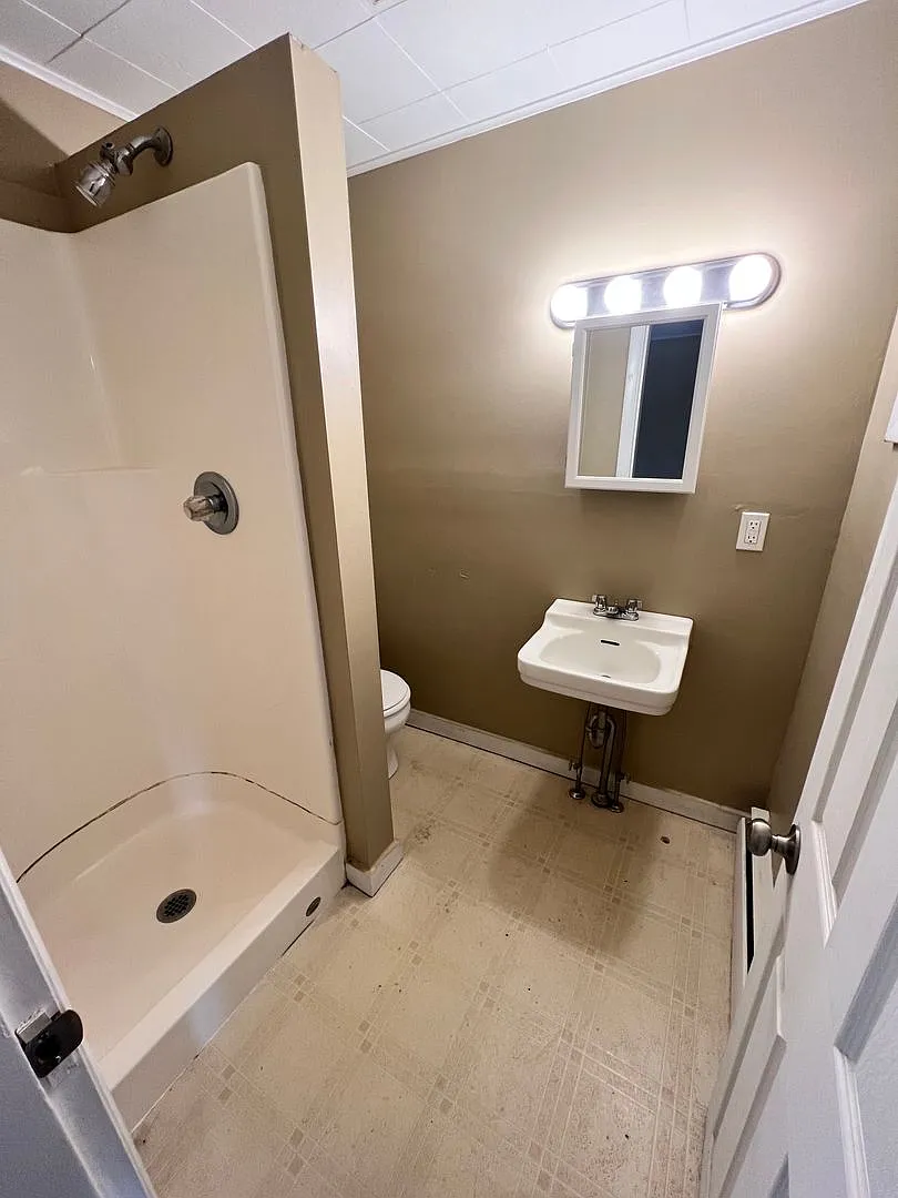 Lake Region Apartments — Photo 1