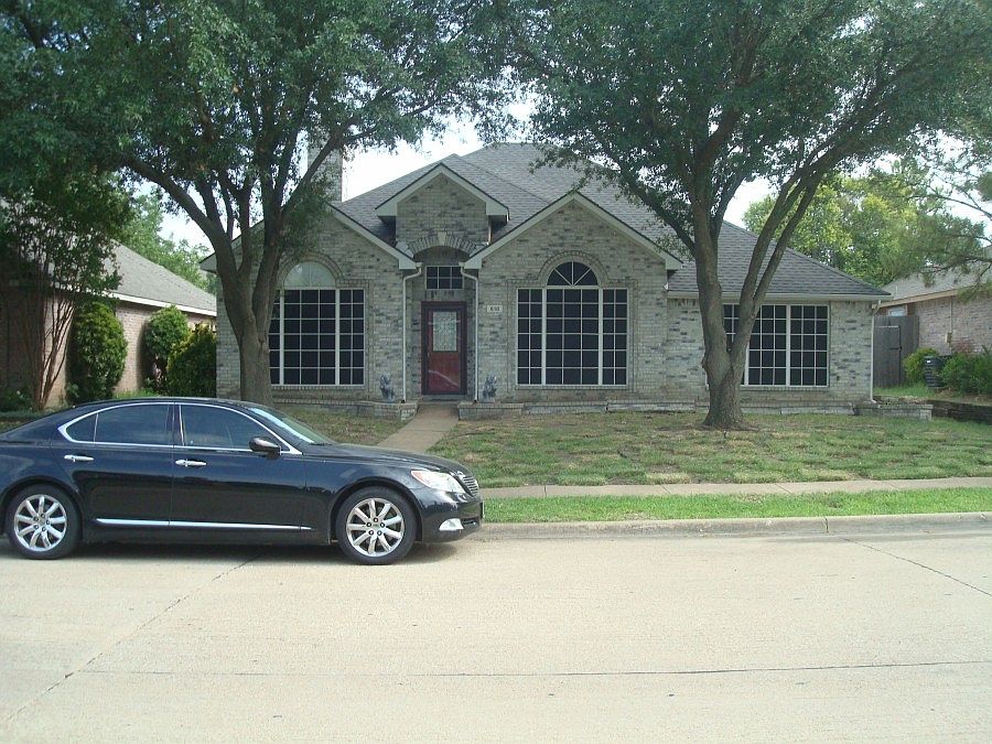1st image of 618 E Grubb Dr