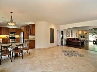 1530 Chestnut Ave, Carlsbad, CA 92008