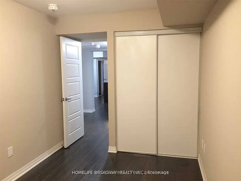 161 William Duncan Rd #1 — Photo 9